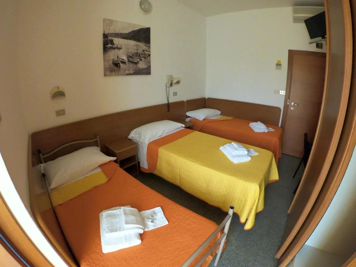 Hotel Half Moon Airport Restaurant Rimini