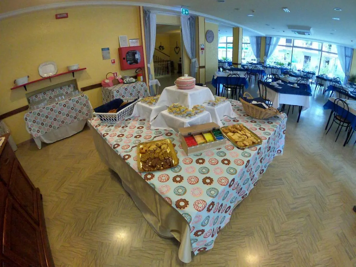 Hotel Half Moon Airport Restaurant Rimini